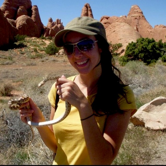 Meet your Posher…? - Picture 15 of 17